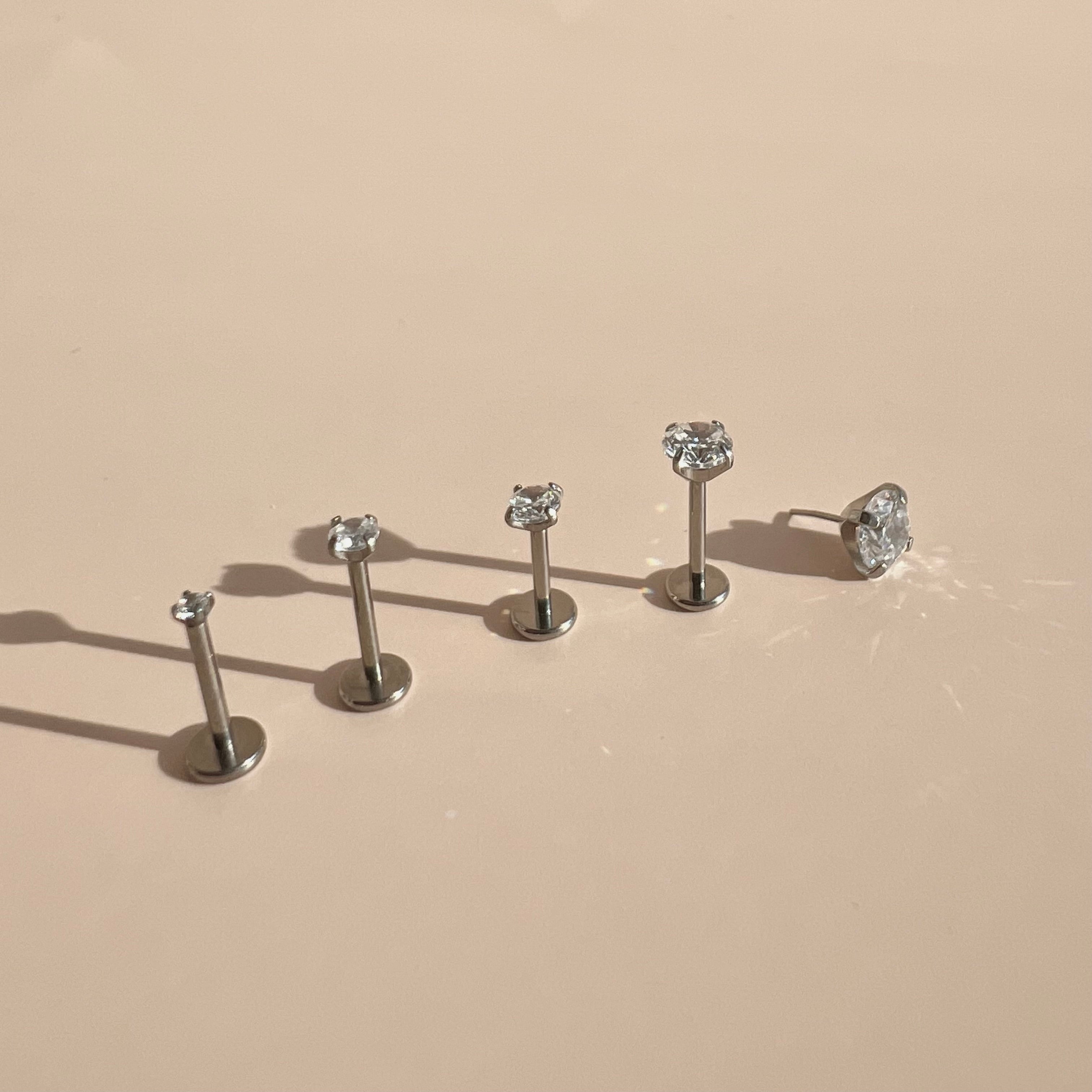 Solitaire Sparkle Threadless Titanium