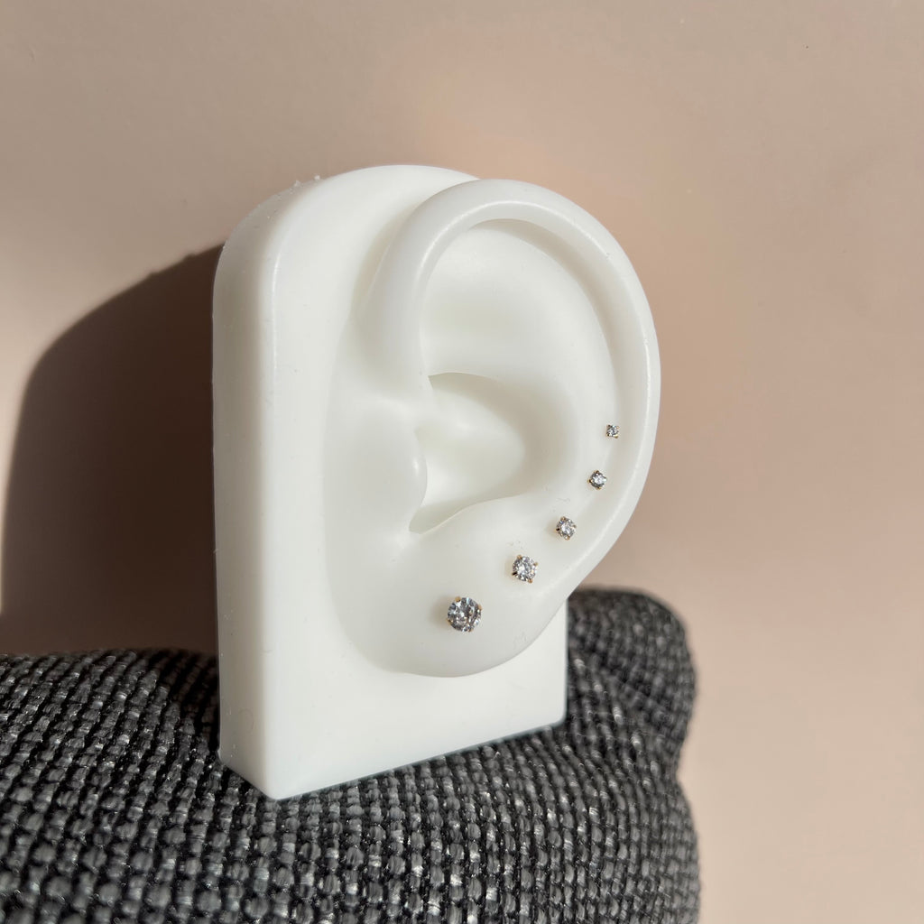 Solitaire Sparkle Threadless Titanium